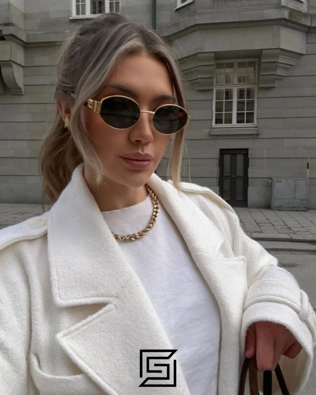 CELINE CL40235 Black Lenses Gold Frame