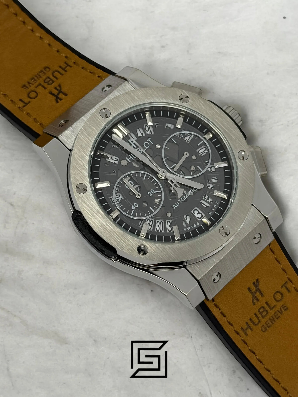 watches HUBLOT CLASSIC NEW - Brown Chamois Band - Grey Dial - Silver Body