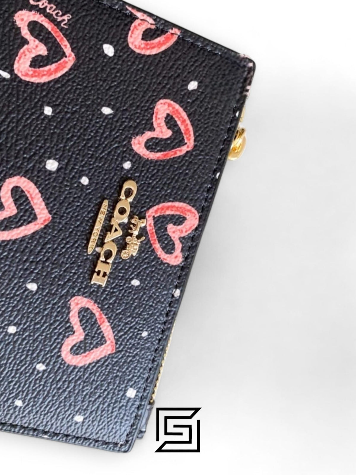 COACH Snap Card Case Wallet in Crayon Heart Print F91058 Black