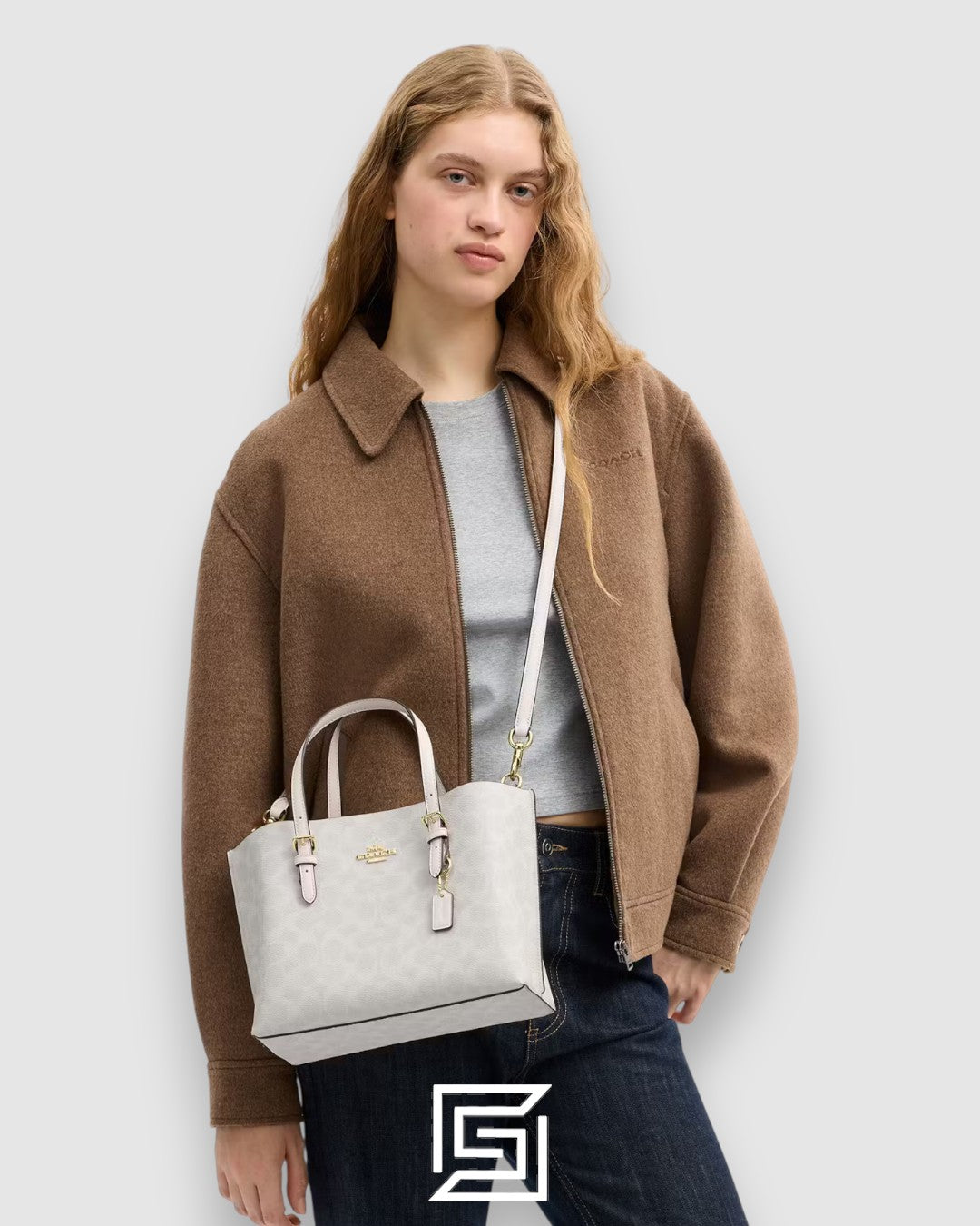 Mollie Tote Bag 25 In Signature Canvas C4250 White