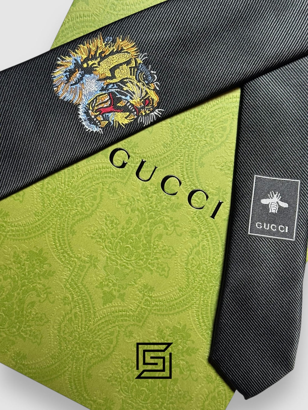 Gucci - Black Color With Lion Head