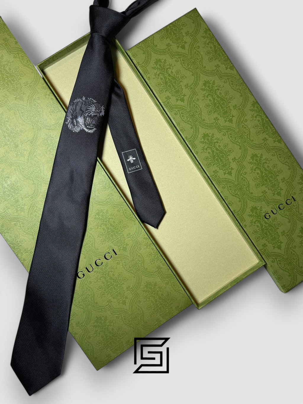 Gucci - Black Color With Black and White Lion Head