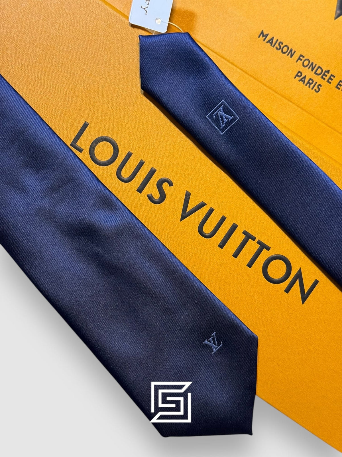 Louis Vuitton - Navy Blue Basic With LV Logo
