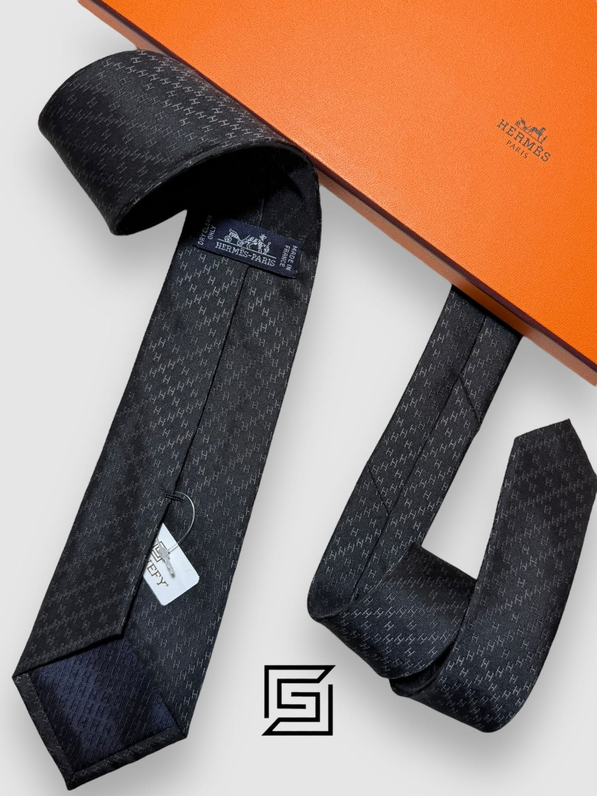 Hermes - Black With H Pattern Italian Style