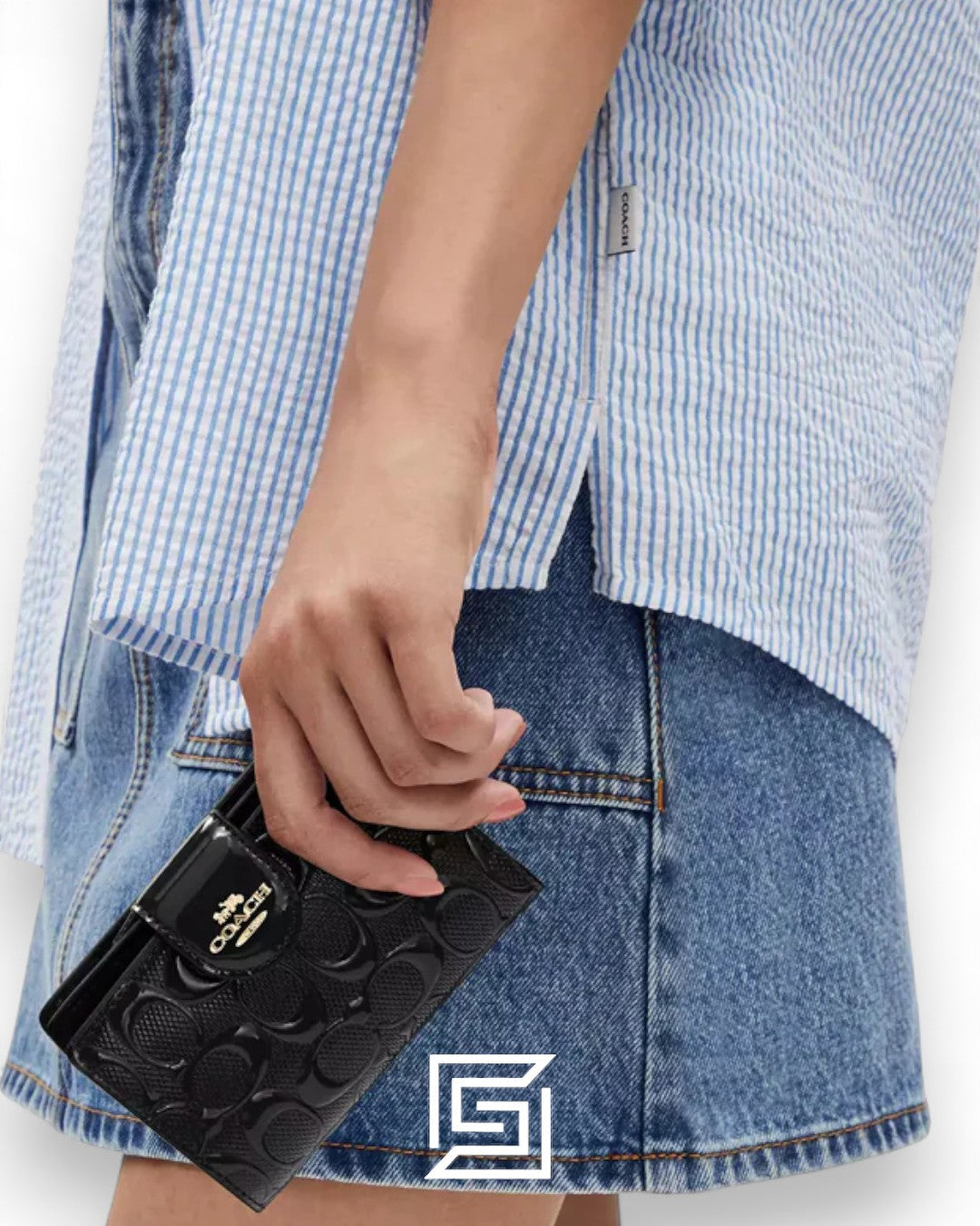 Coach Medium Corner Zip Wallet In Signature Leather in Black Style No. CV414
