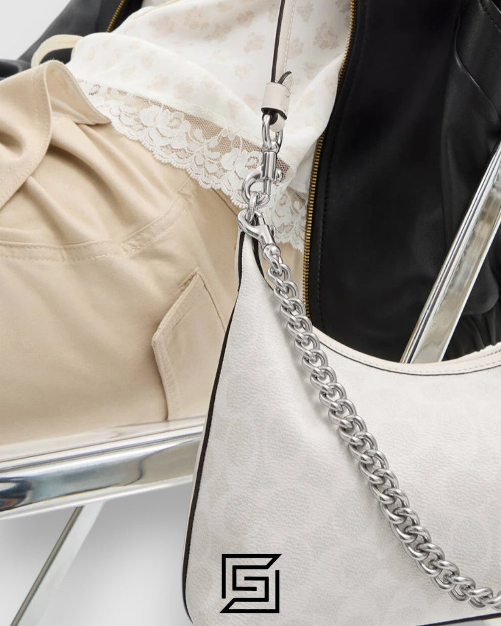 COACH Juliet Shoulder Bag 25 In Signature Canvas CAM26