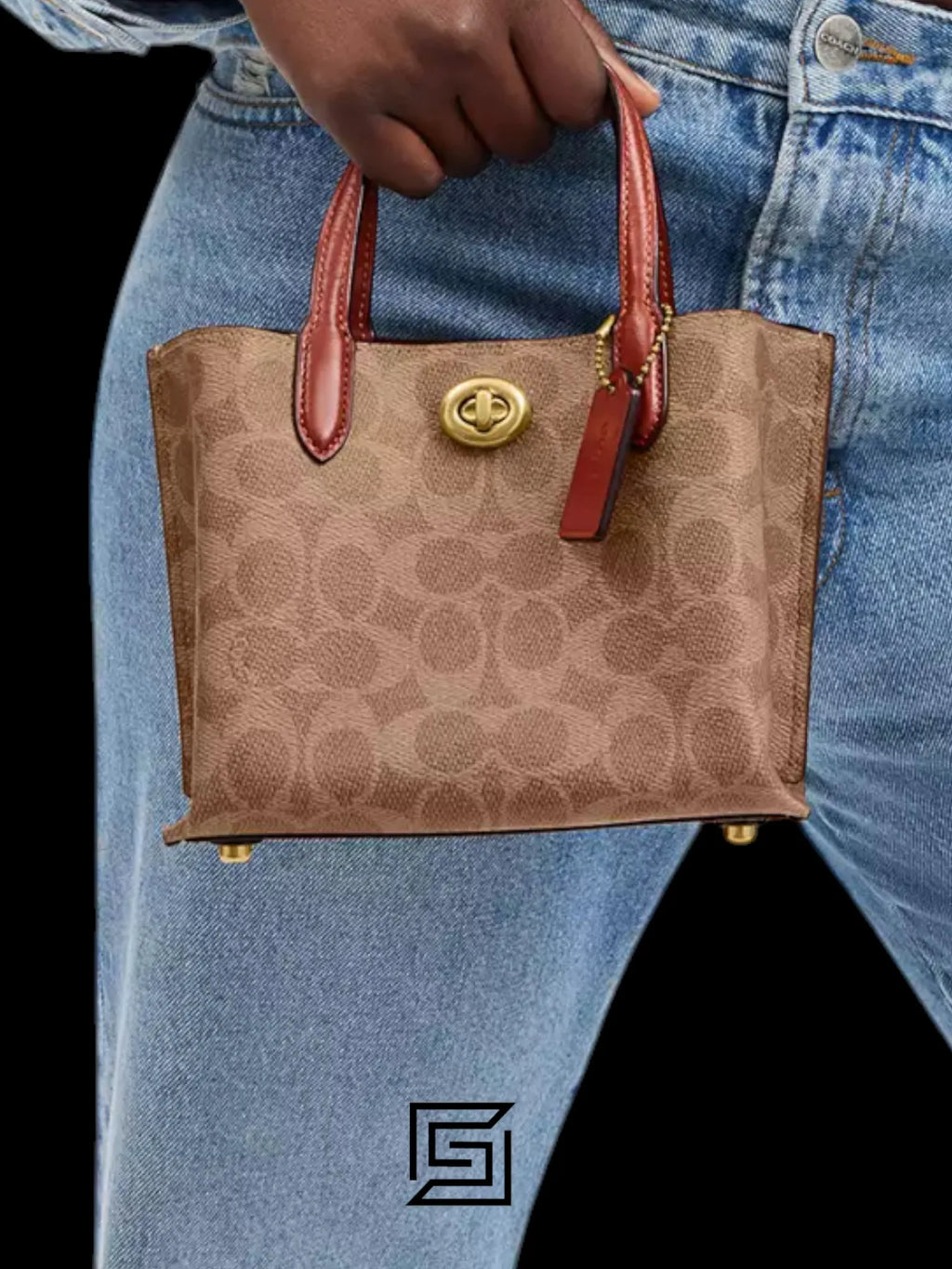 Coach leather WILLOW TOTE BAG 18 IN SIGNATURE CANVAS CW550