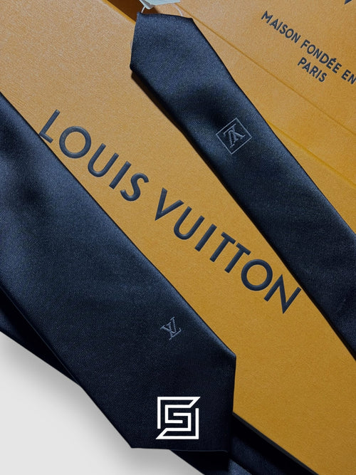 Louis Vuitton - Black Basic With LV Logo