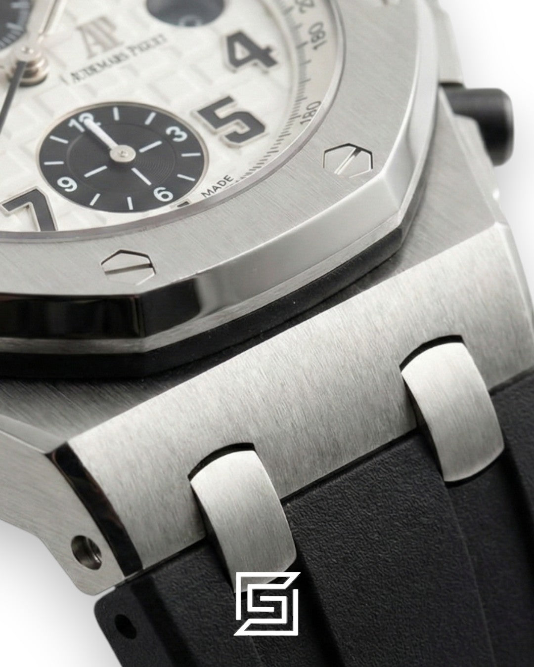 Audemars Piguet Royal Oak Offshore Chronograph "Panda" White Dial Automatic - 42mm